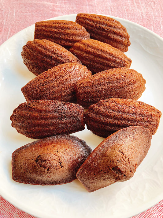 マドレーヌショコラ Madeleine Chocolate