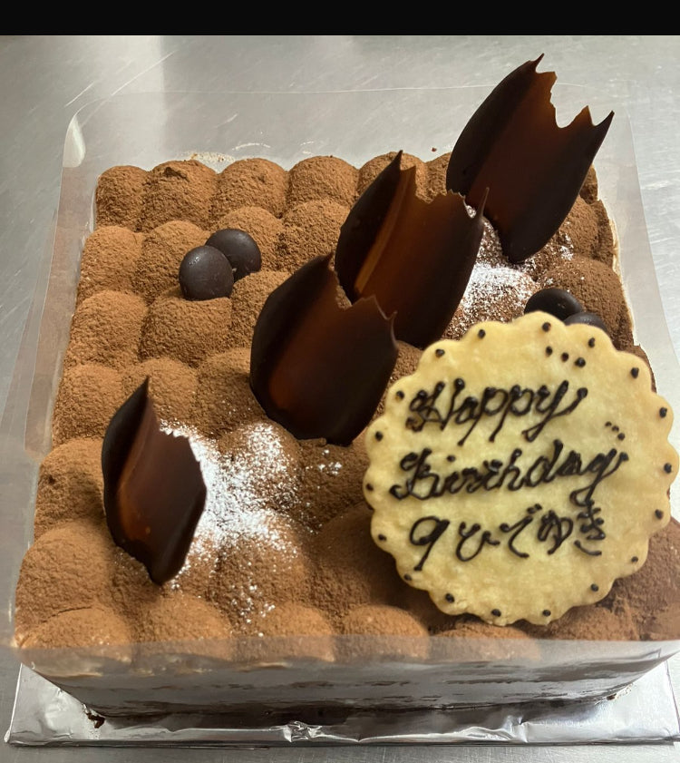 お誕生日ケーキ チョコクリームケーキ 3インチ〜7インチ スクエア Choco Cream Cake