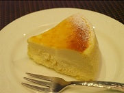 ベイクドチーズケーキ　（カット/ホール/ホールデコレーション）Baked Cheese Cake