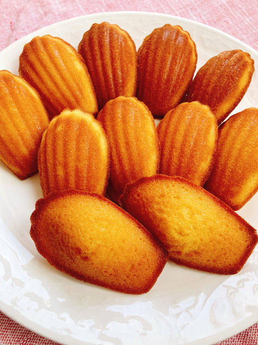 マドレーヌ　Madeleine